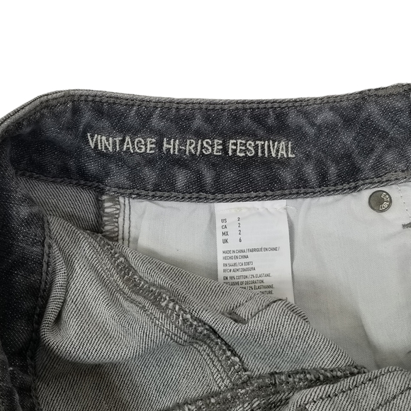 American Eagle Hi Rise Festival Shorts in Washed Black Studded Detail Size 2 - Picture 4 of 8